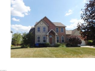 4388 Ridge Crest Dr, Akron, OH 44321