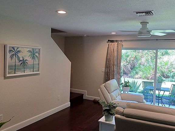 4th image of 2738 SE Birmingham Dr