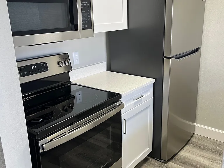 Spring Lake Apartments — Photo 87
