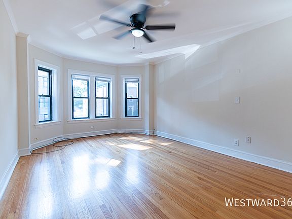 3rd image of 6509 N Hoyne Ave #1N