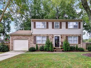 461 Dunmore Dr, Newport News, VA 23602