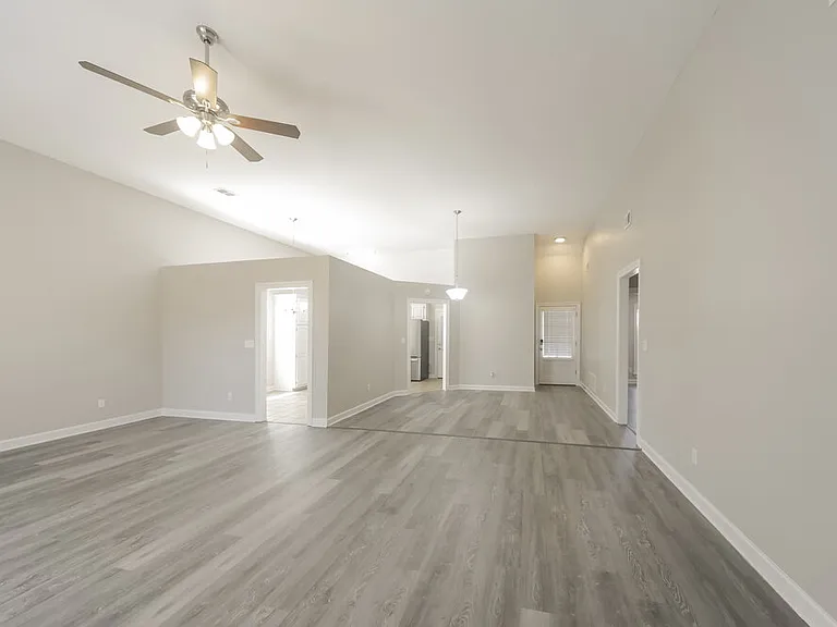 4480 Aberton Dr — Photo 4