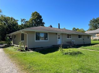 566 Chestnut St, Lebanon, MO 65536