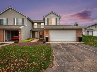 4093 Rivertown Ln SW, Wyoming, MI 49418
