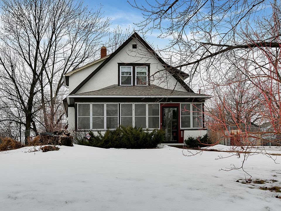 1st image of 3701 Thomas Ave N