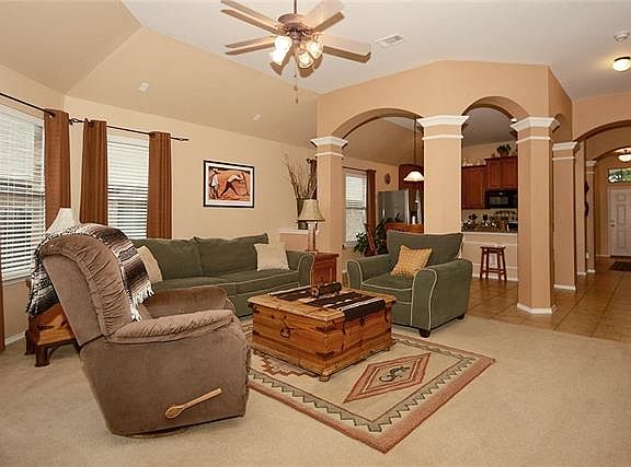 3rd image of 5129 Blackwood Dr
