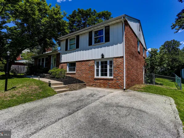 125 W Thomson Ave, Springfield, PA 19064