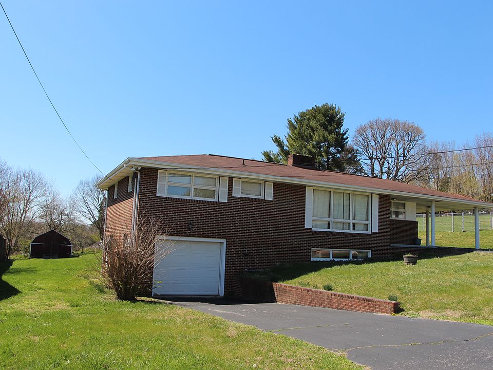 1st image of 204 Darlington Dr