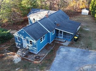 42 Whipple Rd, Smithfield, RI 02917