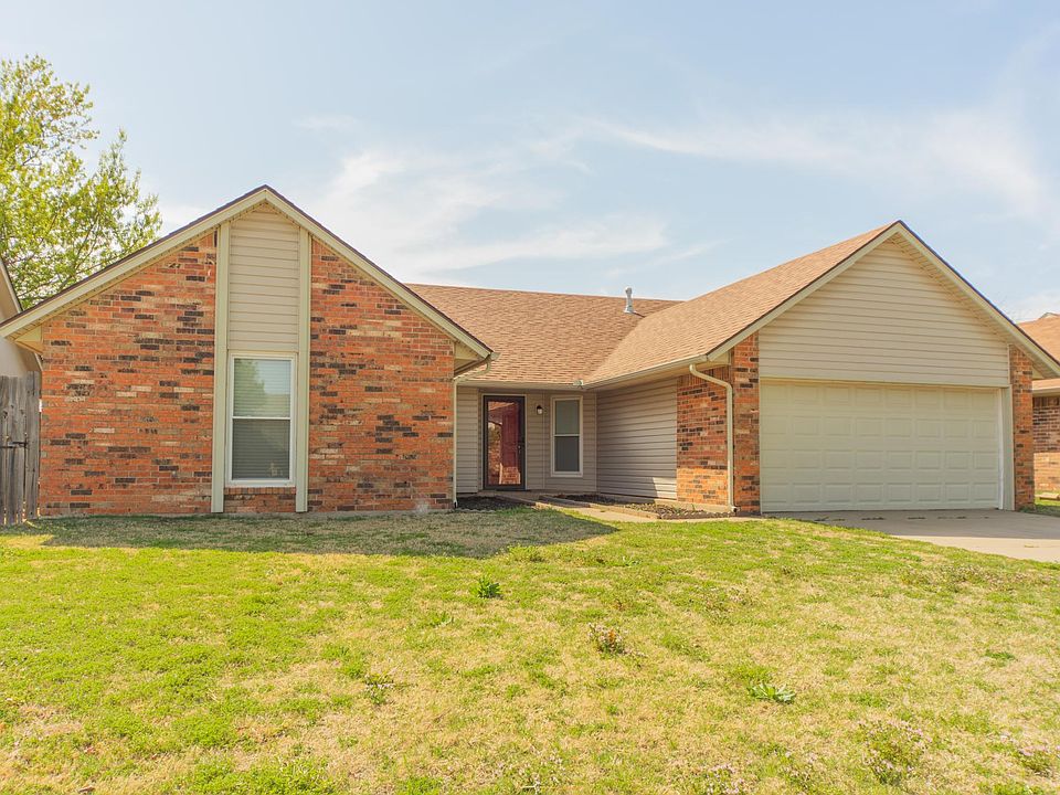 1st image of 11013 N Eagle Ln