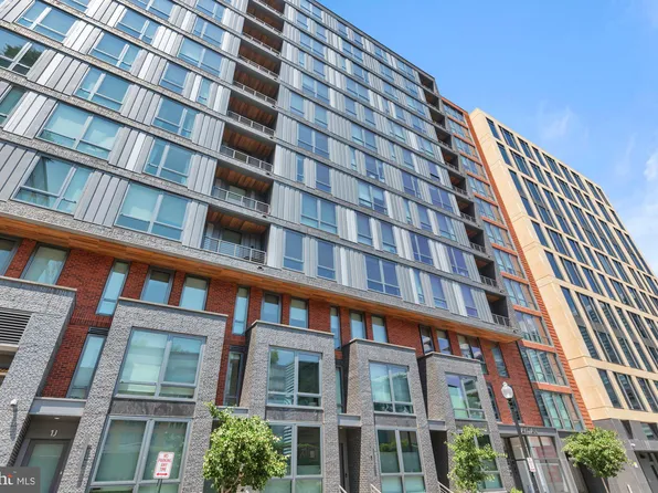 1211 Van St SE APT 1014, Washington, DC 20003