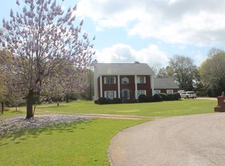 108 Oak Manor Ct, Midland City, AL 36350