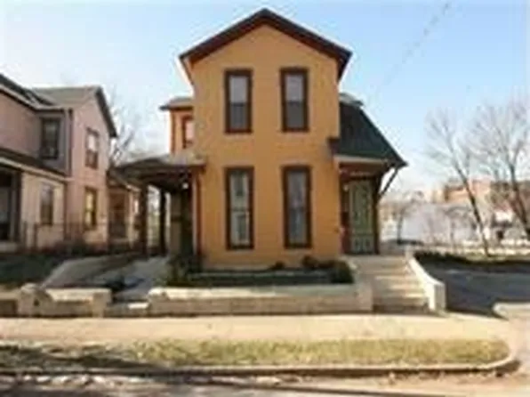 17 La Belle St, Dayton, OH 45403