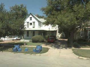 214 W 1st St APT 3, Newton, KS 67114