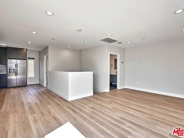 4507 Lomita St #1/2 — Photo 16
