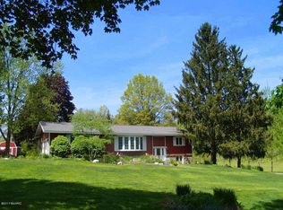 7565 30th St SE, Ada, MI 49301