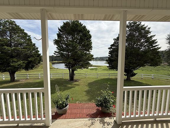 3rd image of 638 County Road 3331