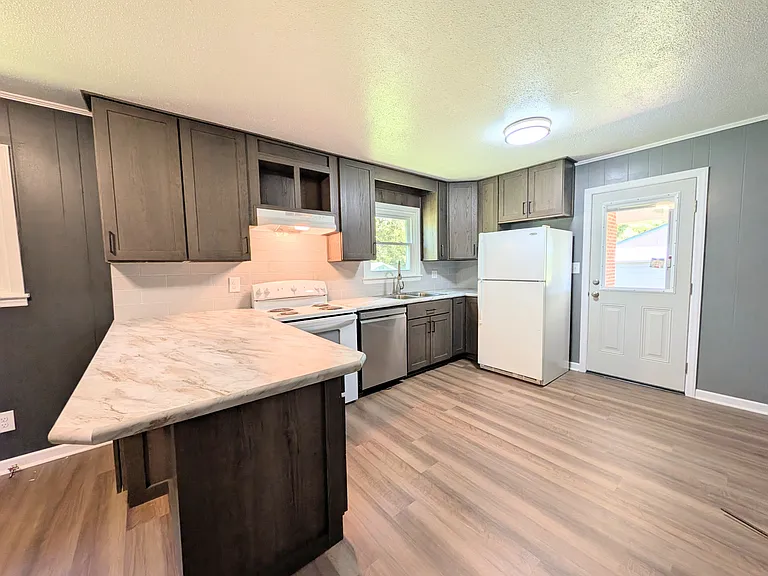 507 Jc Dellinger Rd — Photo 6