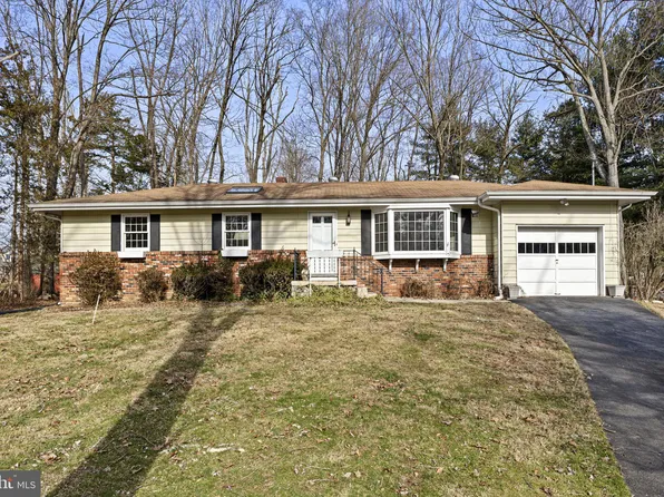 3 Bethany Ave, Titusville, NJ 08560