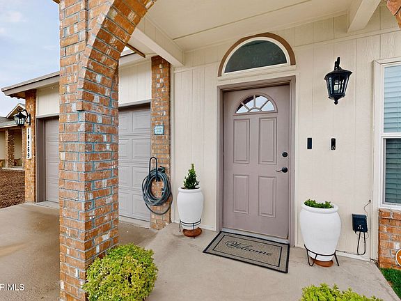 2nd image of 14269 Escalera Dr
