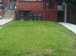 639 Hampton Dr, Oxon Hill, MD 20745