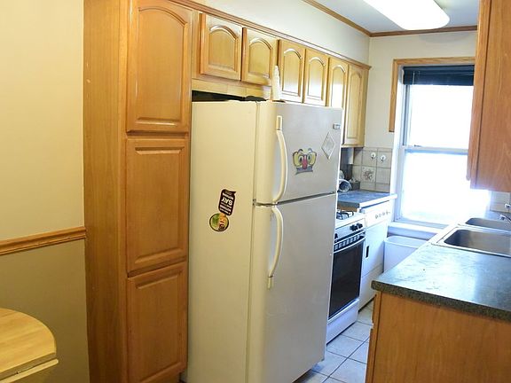 5th image of 14124 78th Ave #1K