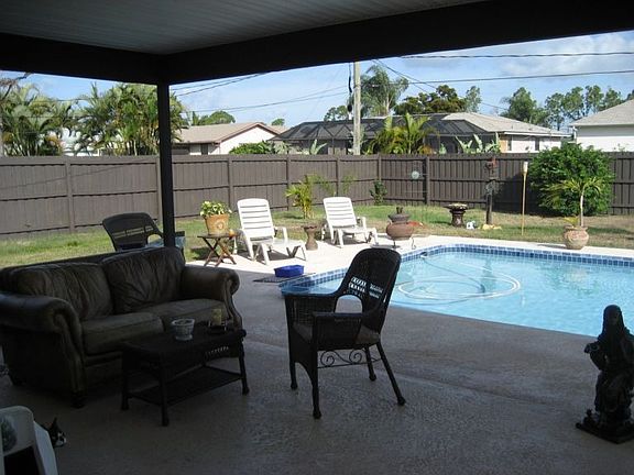 Lounge area