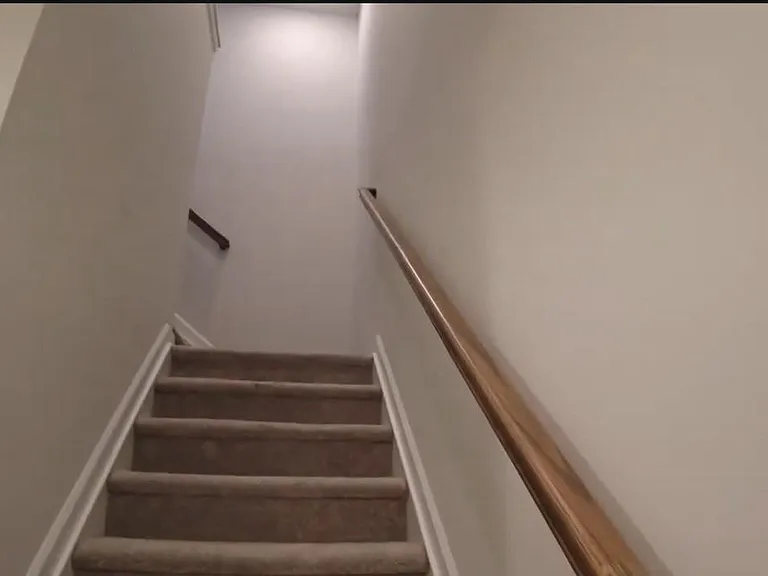 806 McKenzie Park Ter — Photo 12