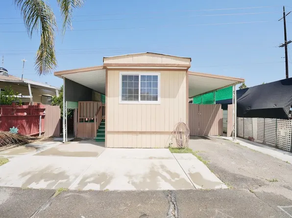 2317 S Chestnut Ave Space 8, Fresno, CA 93725