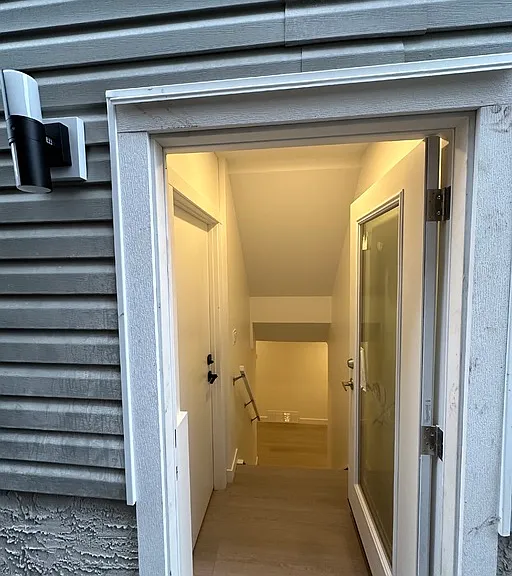 159 Everwoods Park SW #1A — Photo 3