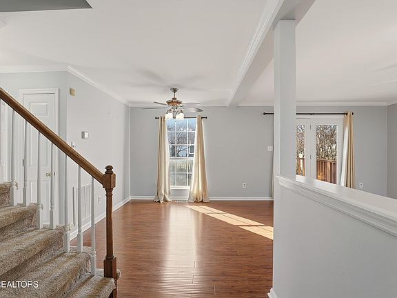 5th image of 10160 Rockbrook Dr