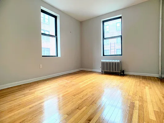 Rented by Compass | media 9