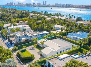 624 N Lake Way, Palm Beach, FL 33480