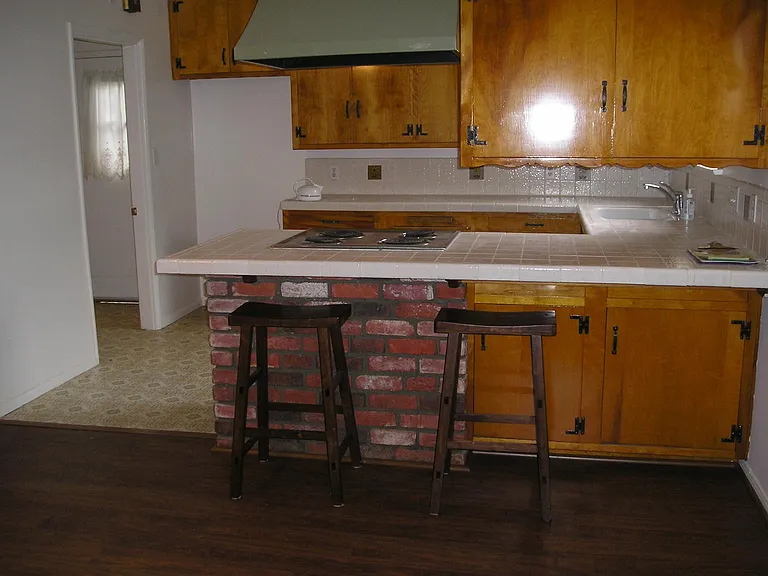 8538 Lorain Rd — Photo 8