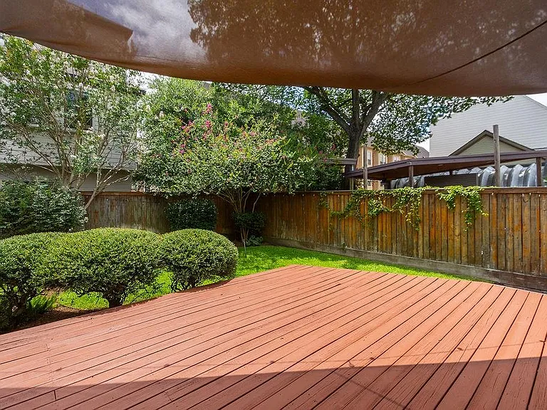 3909 Barnes St — Photo 19