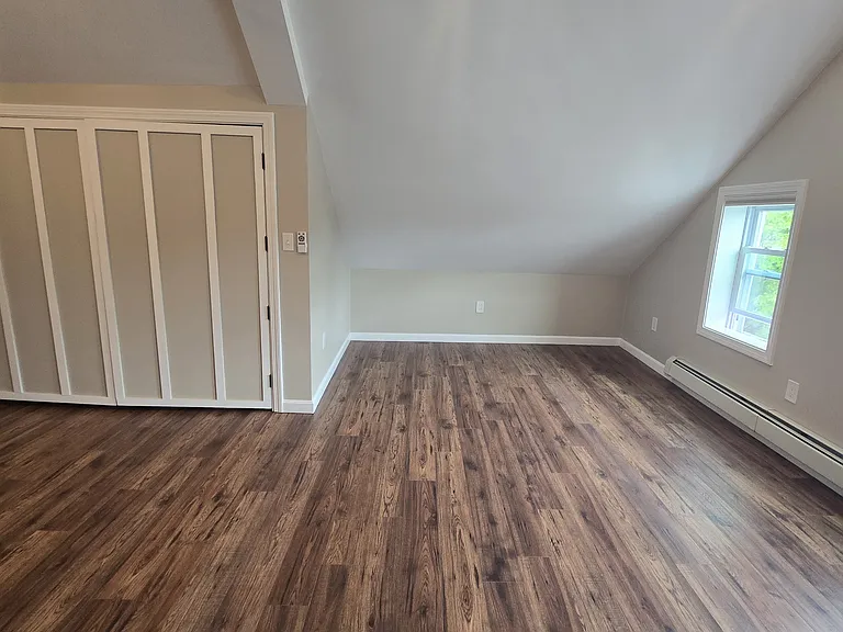15-17 Central St #4 — Photo 19
