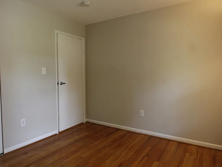 6211 Duntley Ct — Photo 25