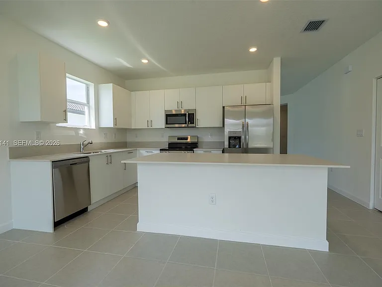 2967 SE 25th Ave — Photo 18