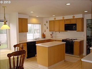 2nd image of 16205 SE 18th Cir
