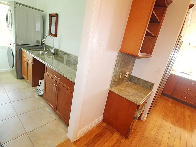 110 Cooke Rd — Photo 22