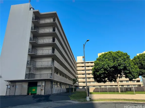3121 Ala Ilima St APT 406, Honolulu, HI 96818