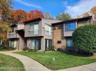 12 Lexington Ct, Red Bank, NJ 07701