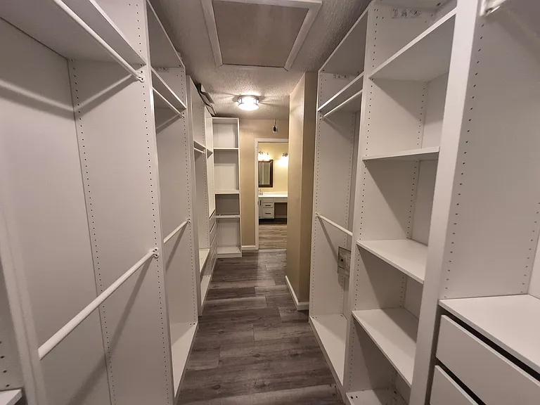 7314 Justino Trl — Photo 47