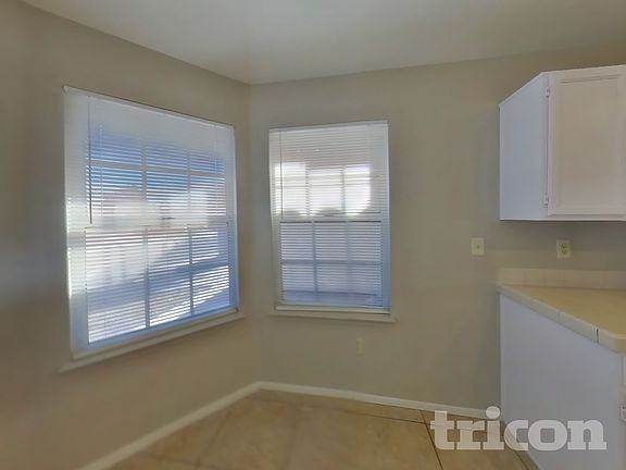 5th image of 5035 Camino Del Santo Pkwy