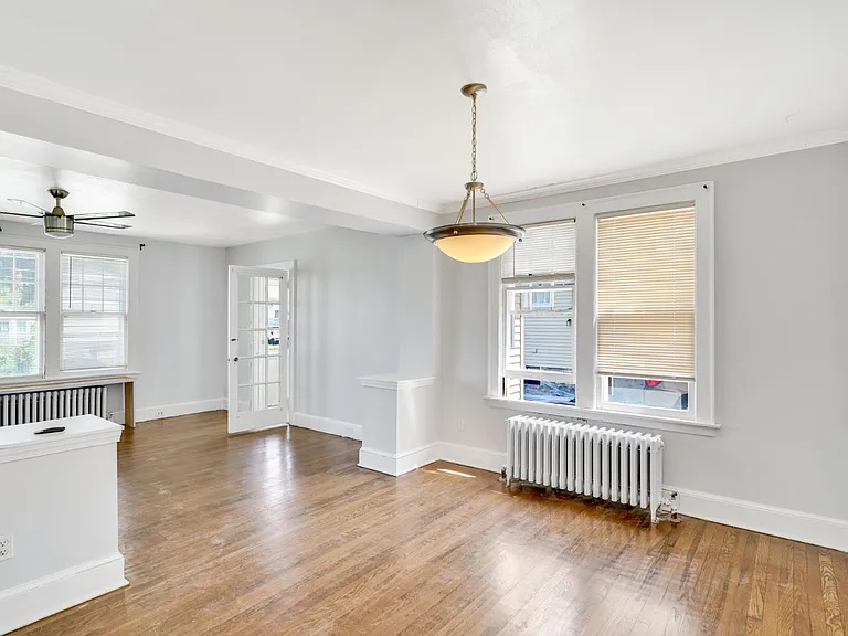 103 Robert St — Photo 3