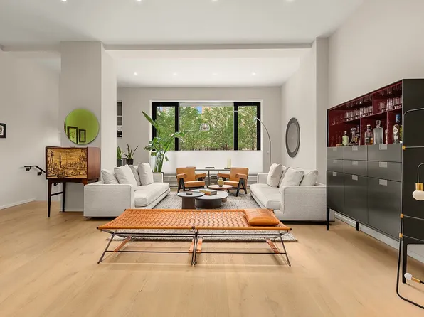 11 Beach St APT Tha, New York, NY 10013