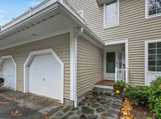 406 Browning Ln #406, Worcester, MA 01609
