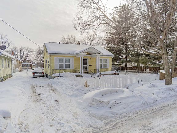 4th image of 1326 Wagner Ave