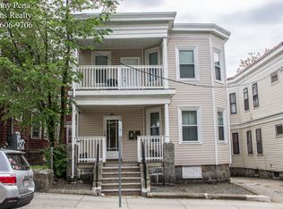 89 Bellingham St, Chelsea, MA 02150