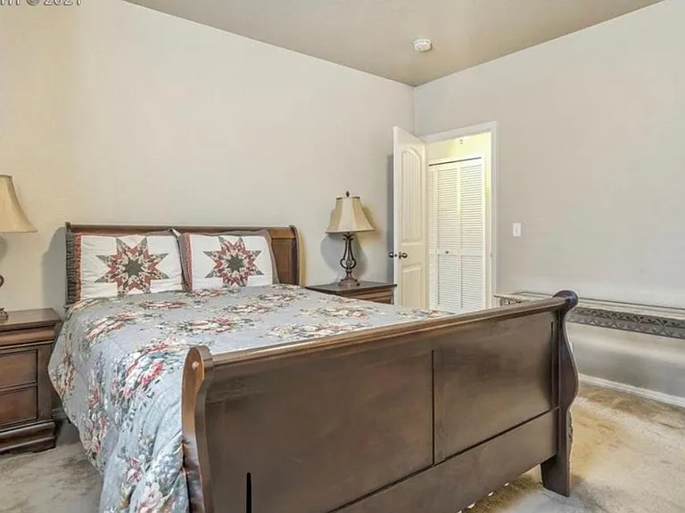 10382 Capital Peak Way — Photo 4